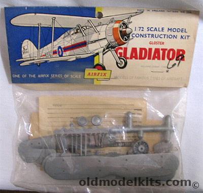 Airfix 1/72 Gloster Gladiator - T2 Logo Bagged, 1335 plastic model kit